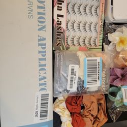 Girls items, eyelashes etc