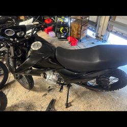 Hawk 250 Dirtbike/Enduro Motorcycle