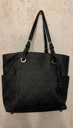 Michael kors purse 👜