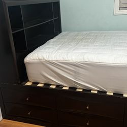 Platform Bed w/ Storage (Full)