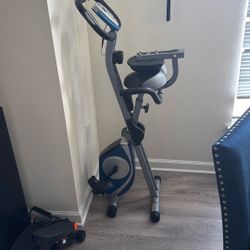 Fold Up Indoor Bike 