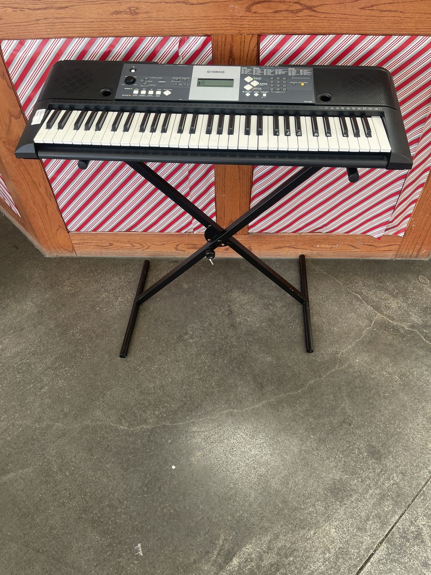 Yamaha Keyboard