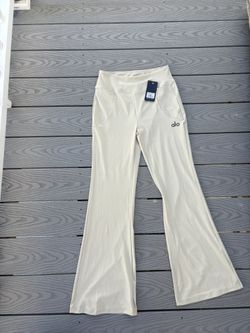 Alo Leggings. ALL SIZES