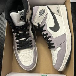 Jordan 1 High Gore-Tex Light Bone Size 10.5 New