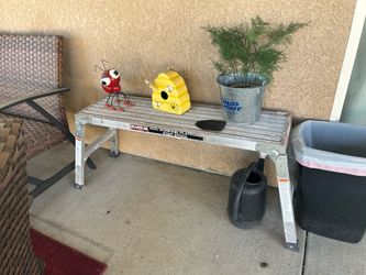 Work bench $30 Arciero st