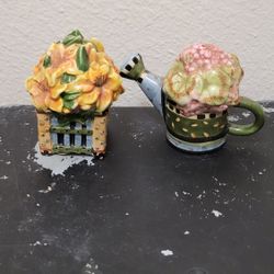 Vintage Sakura Debbie Mumm Hand Painted Flowers Watering Can Salt Pepper Shaker