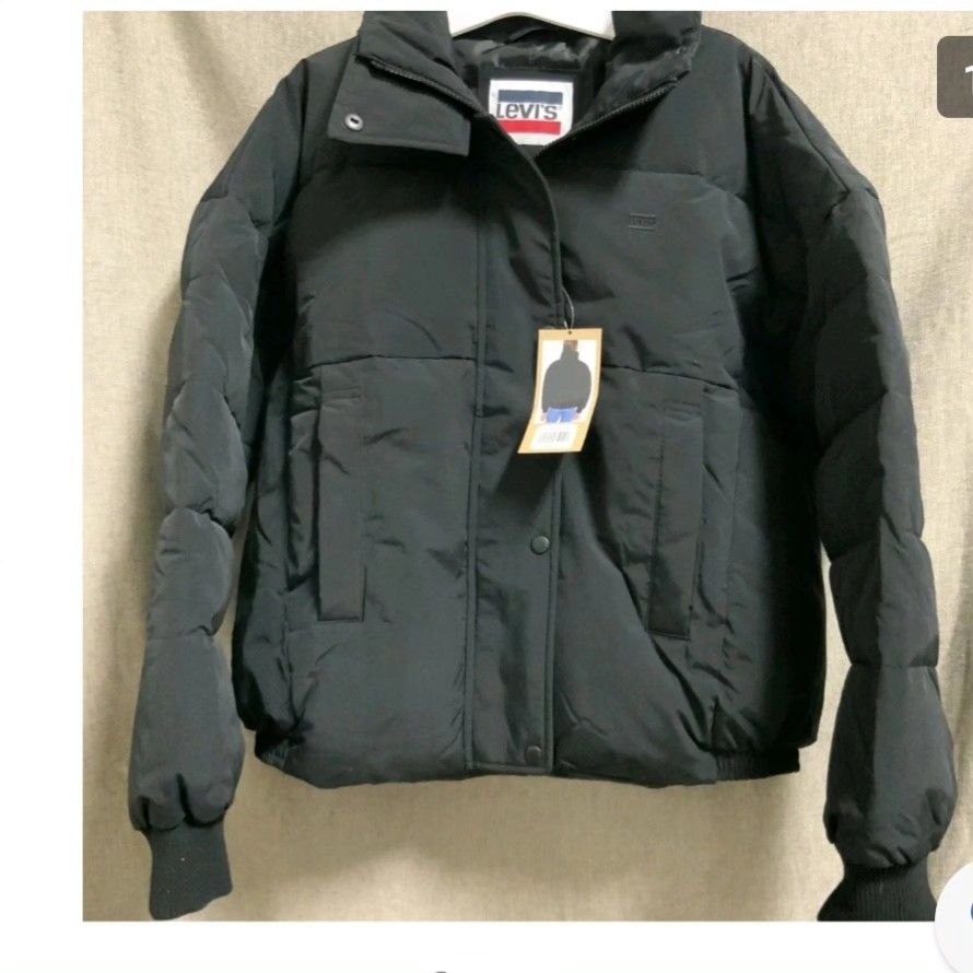 $50🍓🍓⚡️Levi's Ladies' Cinched Puffer Jacket Black (SMALL, W24” L23”) L102 Size S marca Livi's