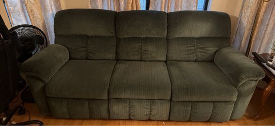 Green Fabric Lazy-boy Reclining Sofa