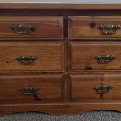  Large Honey Pine Dresser With Beautiful Mirror