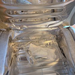 Munchkin toy UV sanitizer