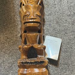 hand-carved Lono Tiki statue