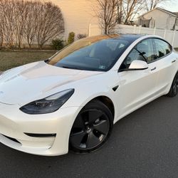 2021 Tesla Model 3 Long Range AWD– Clean Interior – Fully Electric  – Great Deal