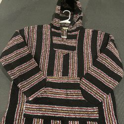 Poncho Unisex Sweater Medium 