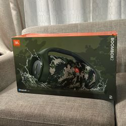 BOOMBOX 2 CAMO : NEW In The Box 