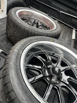19 inch staggered rims ridlers