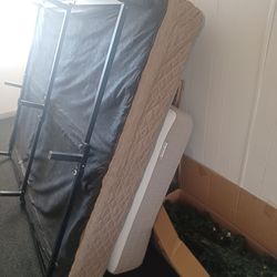 Queen box spring and a twin Mattress  both clean and in good condition  for free if anyone is of need