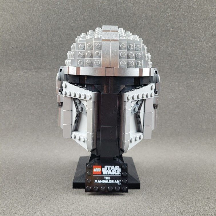 LEGO Star Wars The Mandalorian Helmet 75328
