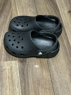 Crocs Size 10C