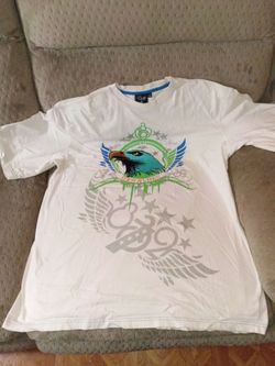 Eight732 tee shirt size xl