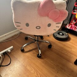 Hello Kitty Teddy Fur Swivel Vanity Chair