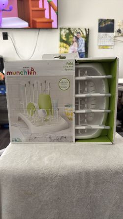 Munchkin fold drying rack