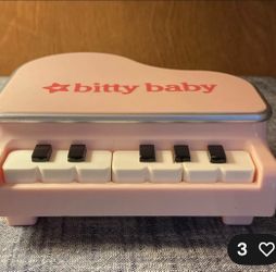 BETTY BABIES GRAND PIANO REALLY MAKES MUSIC BETTY BABIES GRAND PIANO REALLY MAKES MUSIC