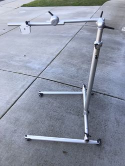 Laptop/ipad Floor stand - for wheelchair, bed, chair and travel.