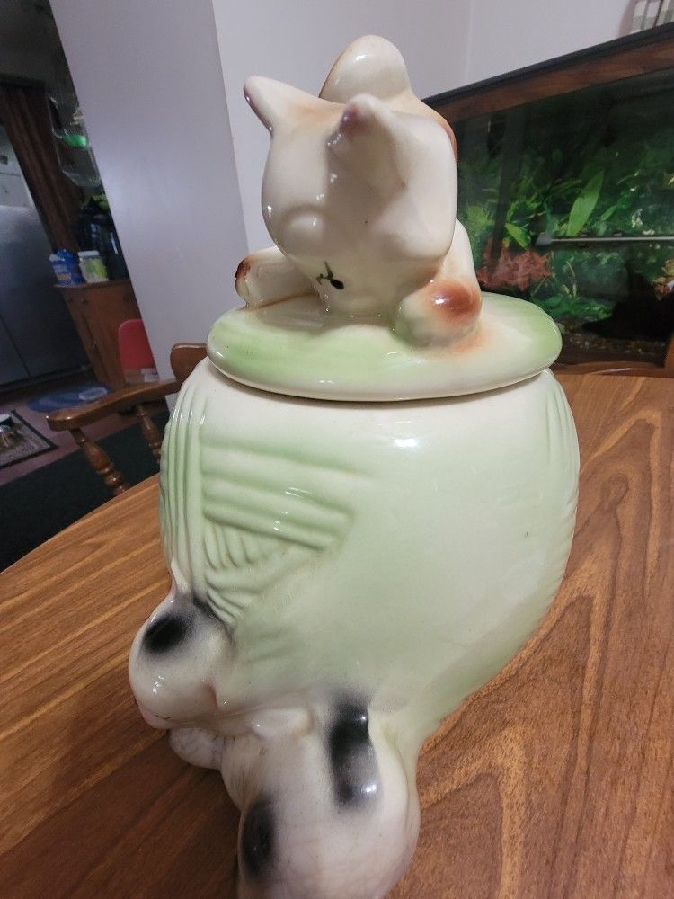 Vintage DWS Clock Face Cookie Jar for Sale in Providence, RI - OfferUp