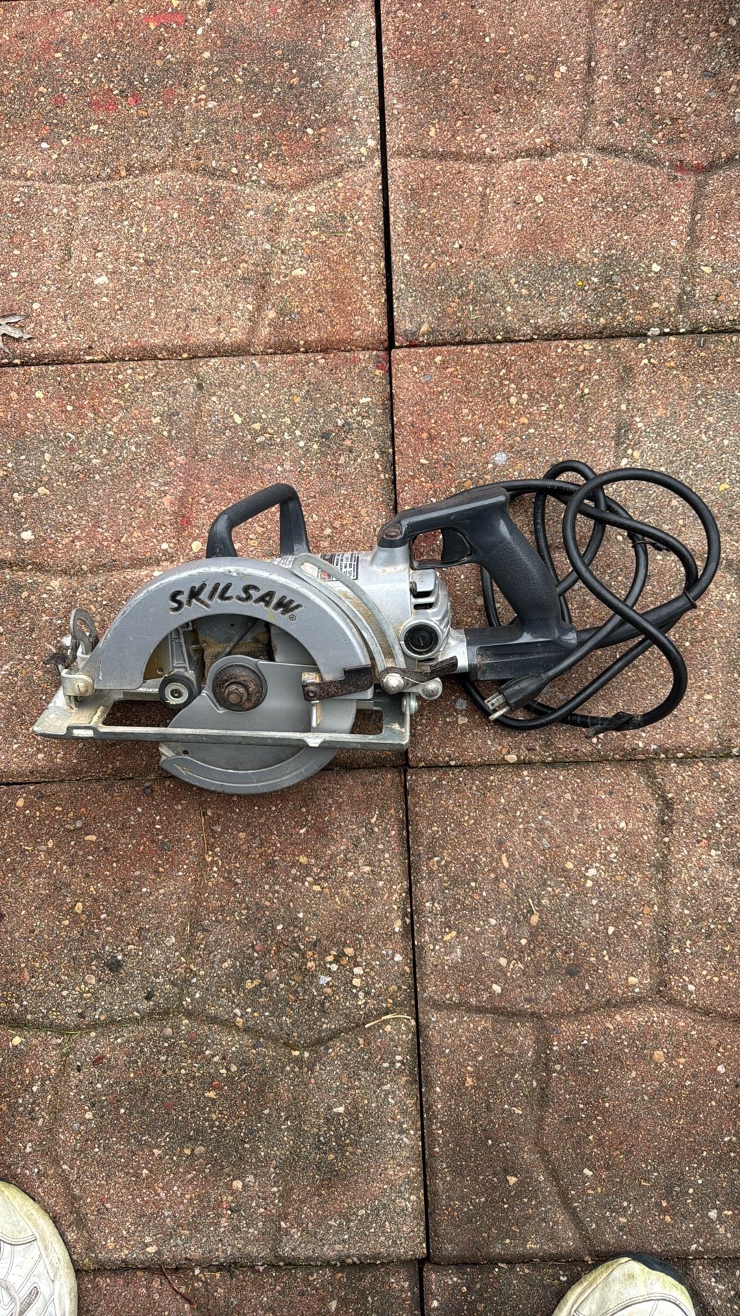 Skil Saw Model 77 7 1/4”