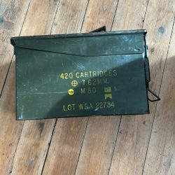 U.S. Military Vintage 420 Cartridges 7.62 MM M80 Army Green Metal Ammo Box