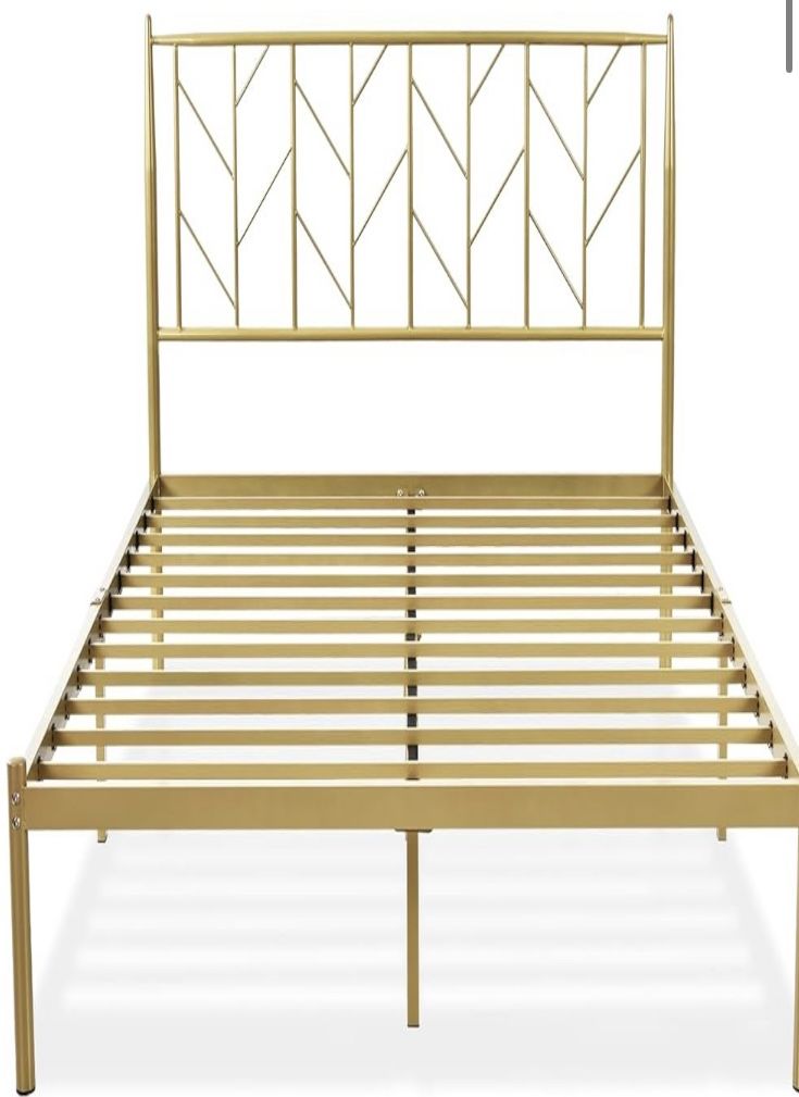 Mint Condition Gold Full Size Bed Frame 