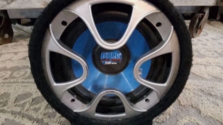 PYLE PLTAB8 - 8-Inch 250 Watt Amplified Subwoofer Tube