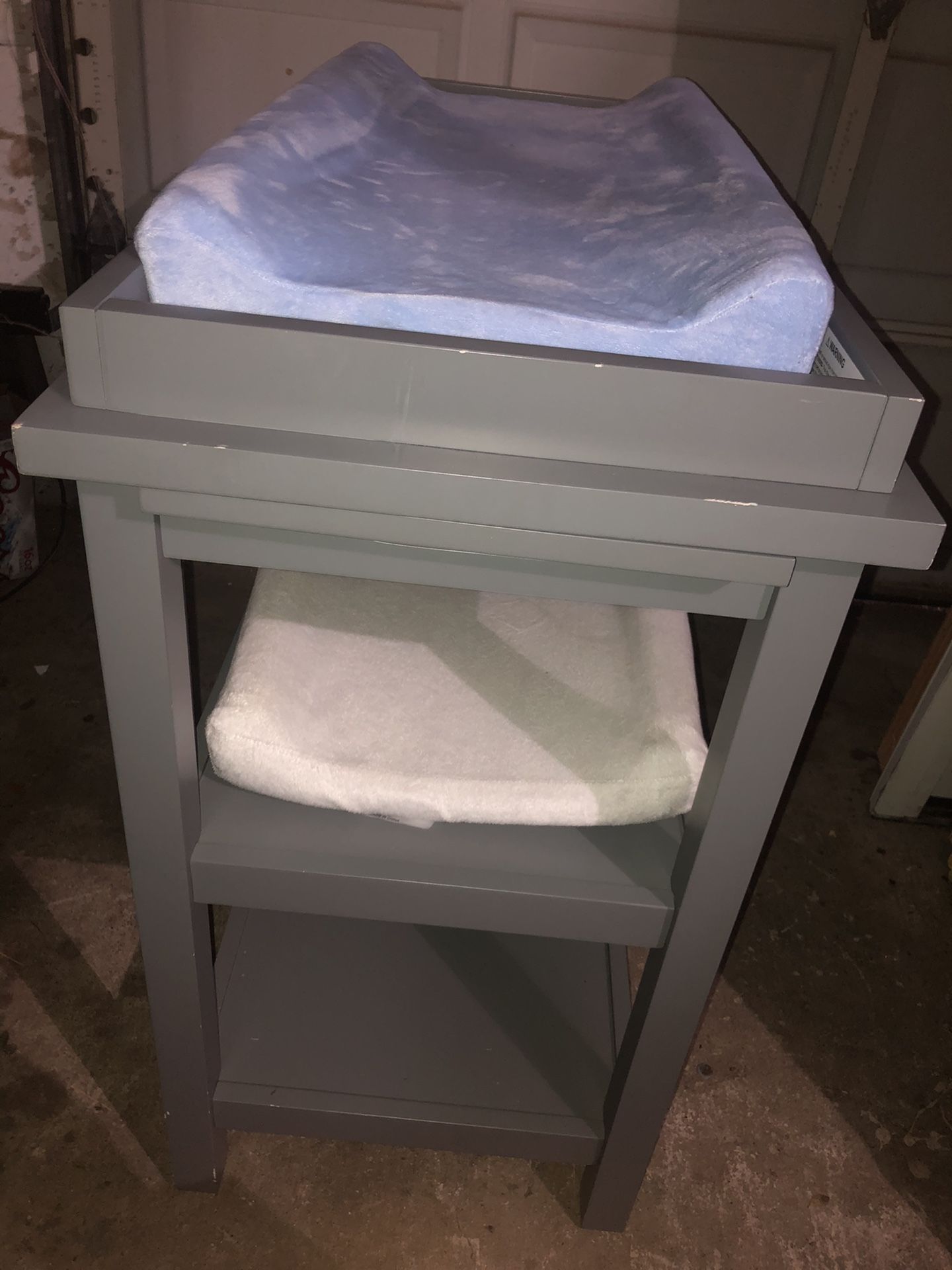 Baby changing table