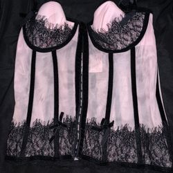 Victoria’s Secret lace corset Halloween costume size small B-13