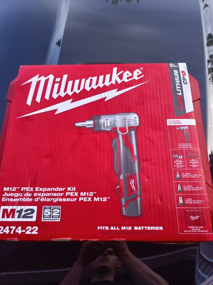 Milwaukee Pex Tool