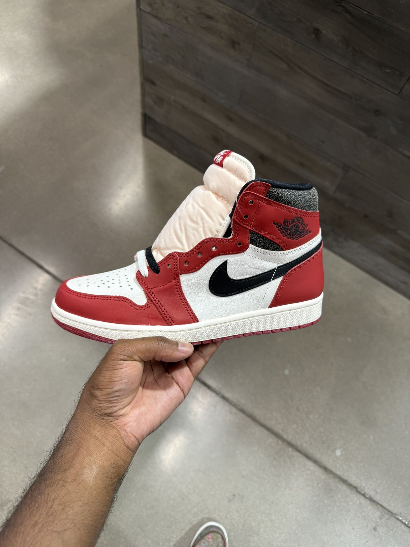 Air Jordan 1 Lost And Found