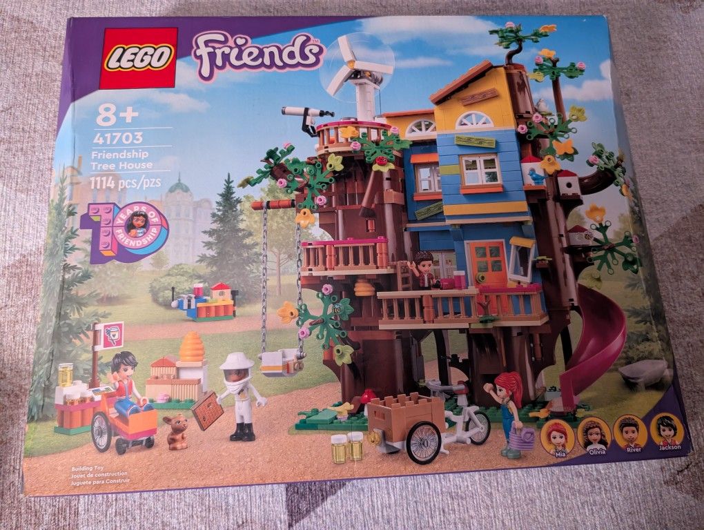Lego Friends Treehouse