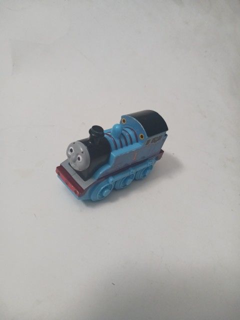 Thomas The Train & Friends Thomas #1 Blue Tank Engine Light Weight Plastic TOMY