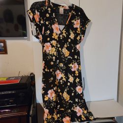 Misses Dress Size Small 