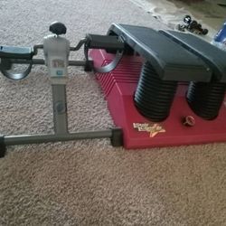 Step climber and exercise peddler 4o2 383 391o 