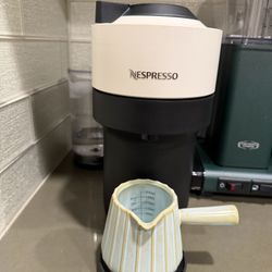 Nespresso Vertuo Pop+ – Like New!