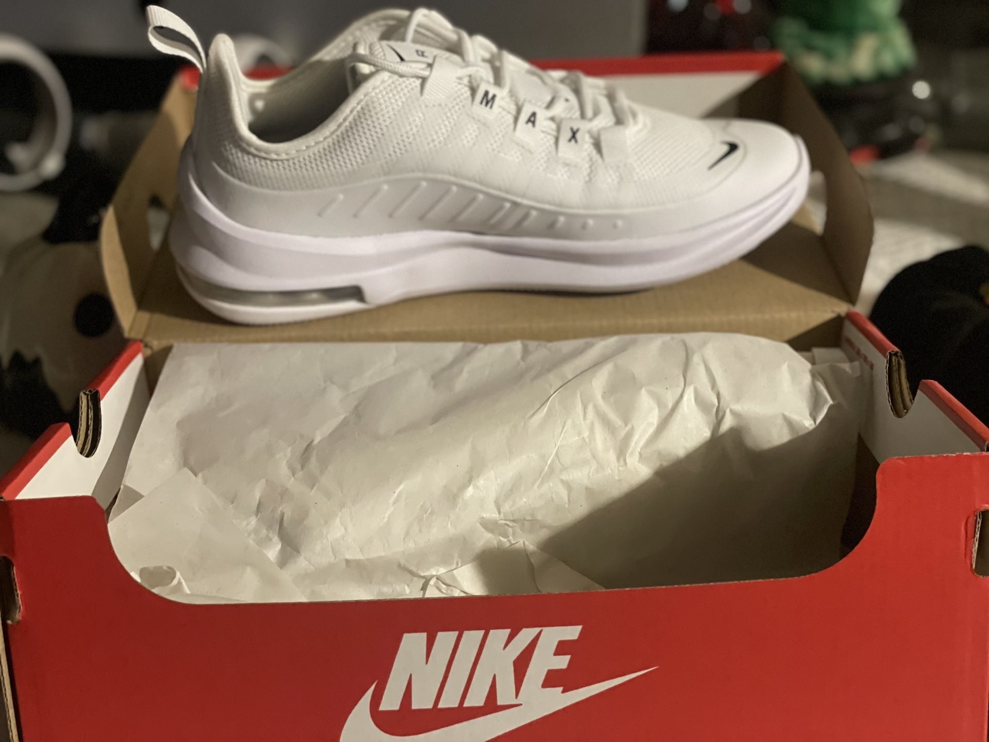 2021 Air Max 1 LV8 Obsidian for Sale in Fresno, CA - OfferUp