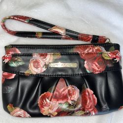 Juicy Clutch 