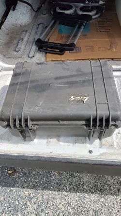 Hard travel case