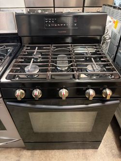 Gas stove