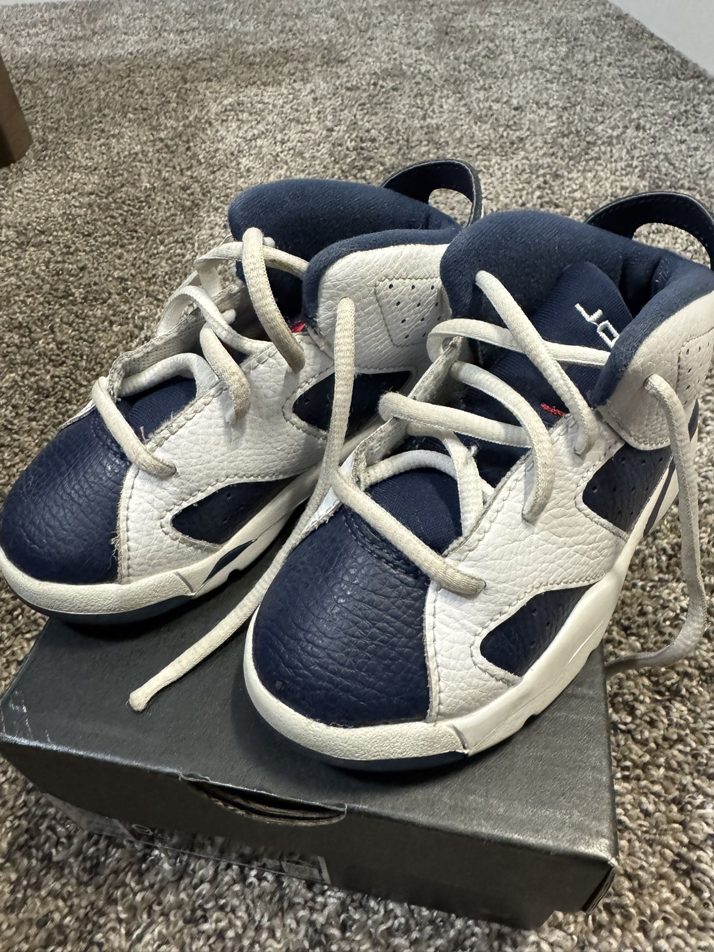 Jordan 6 Toddler 8.5