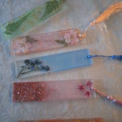 RESIN BOOKMARKS 