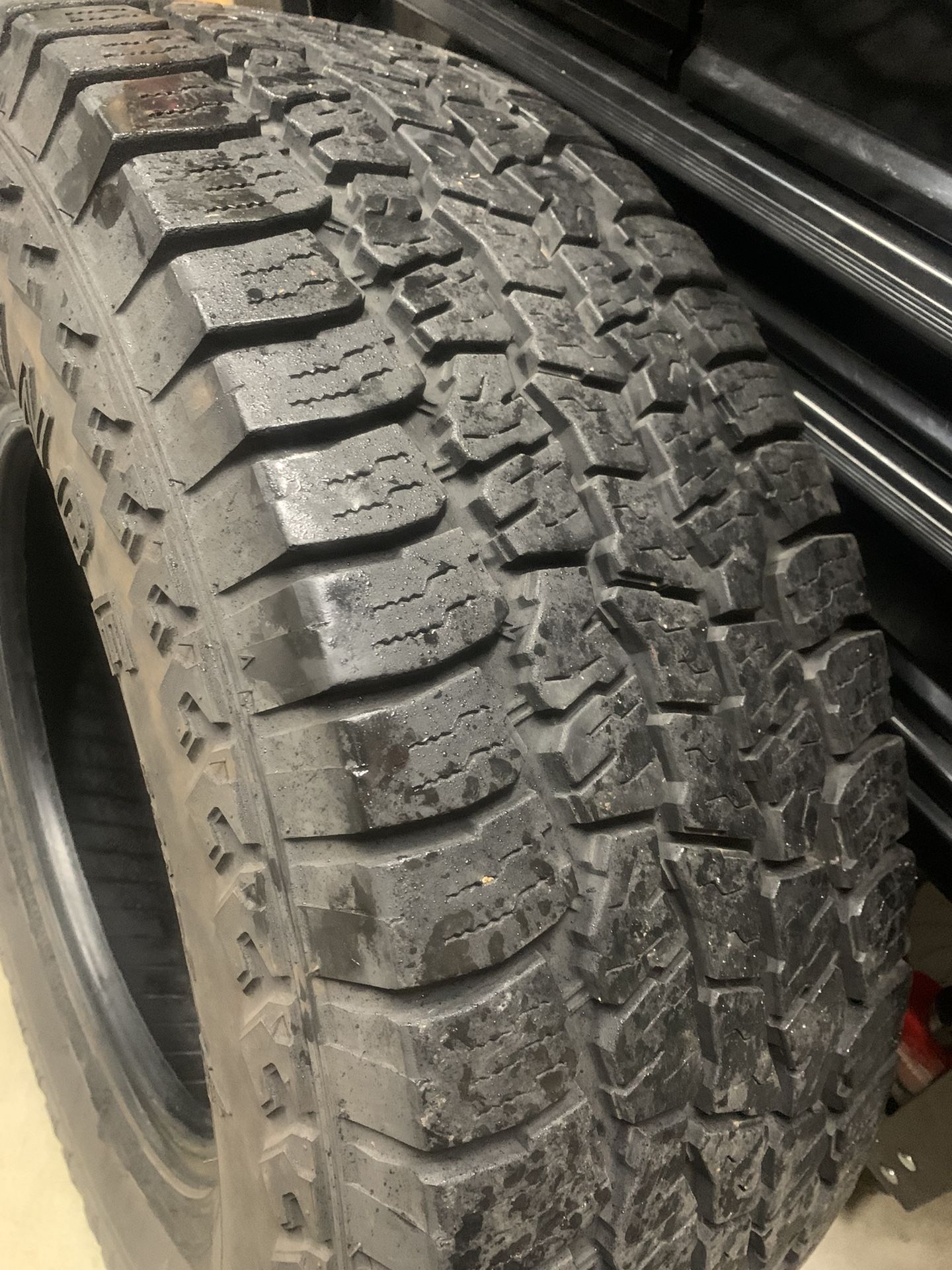 Lt285 75 17 open range les schwab tires for sale in boring or offerup