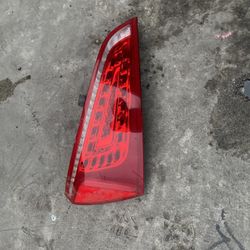 2010 2012 Audi Q5 Driver Left Taillight 
