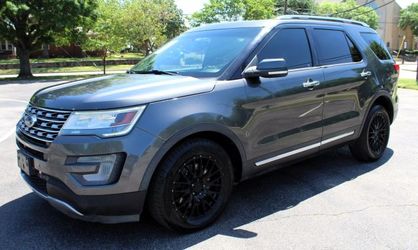 2016 Ford Explorer